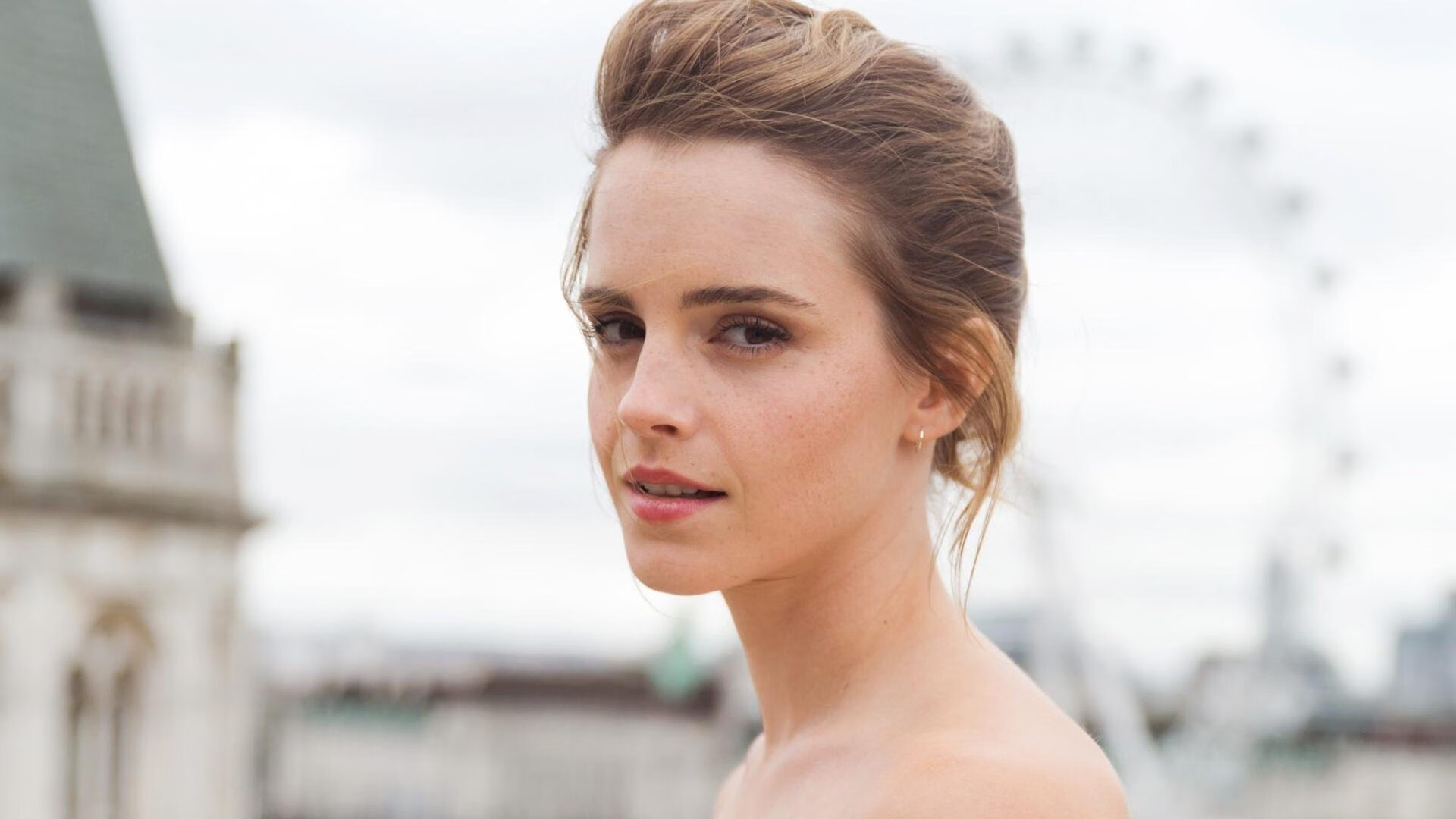 “六人制袋棍球：成都七中东部赛场突破传统运动限制”